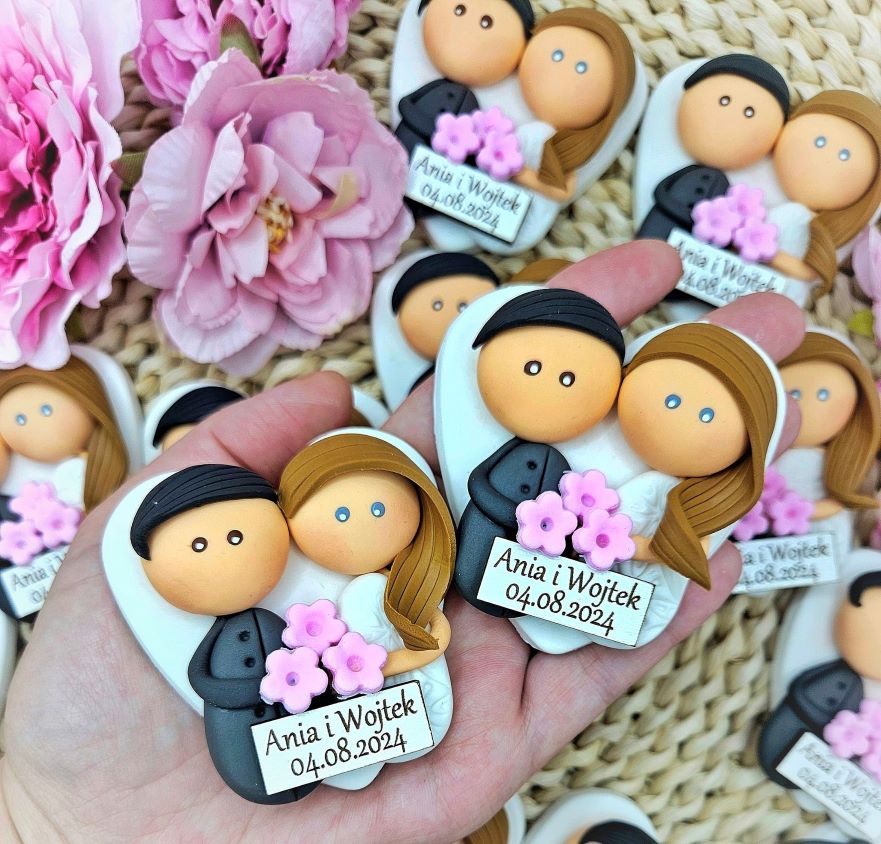 drobne upominki dla gości weselnych, podziękowania na ślub, magnesy