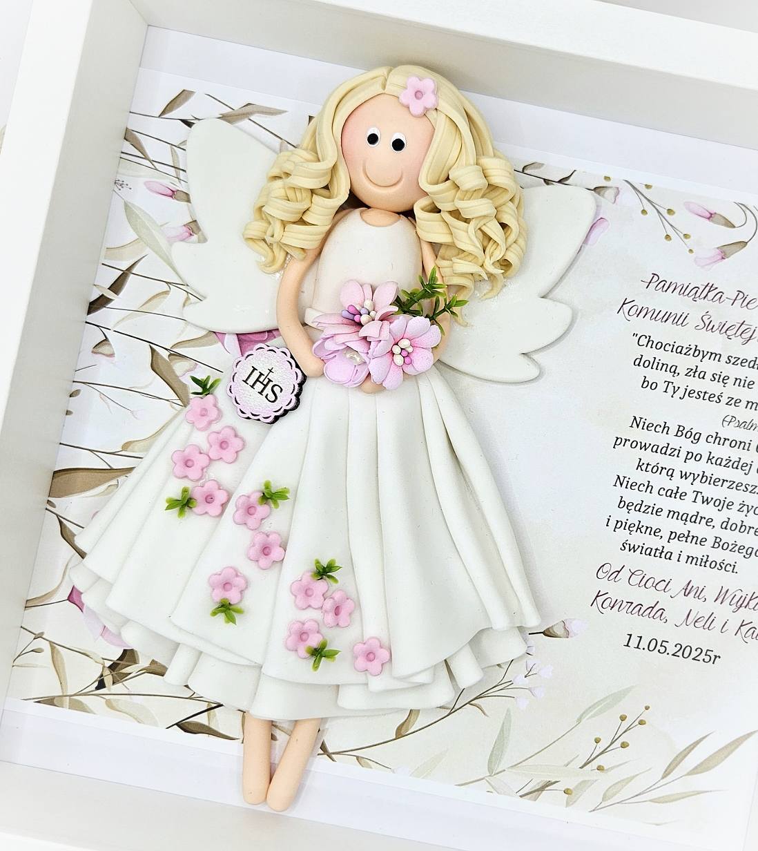 ciekawy-pomysł-na-prezent-na-komunię-dla-dziewczynki-artilka