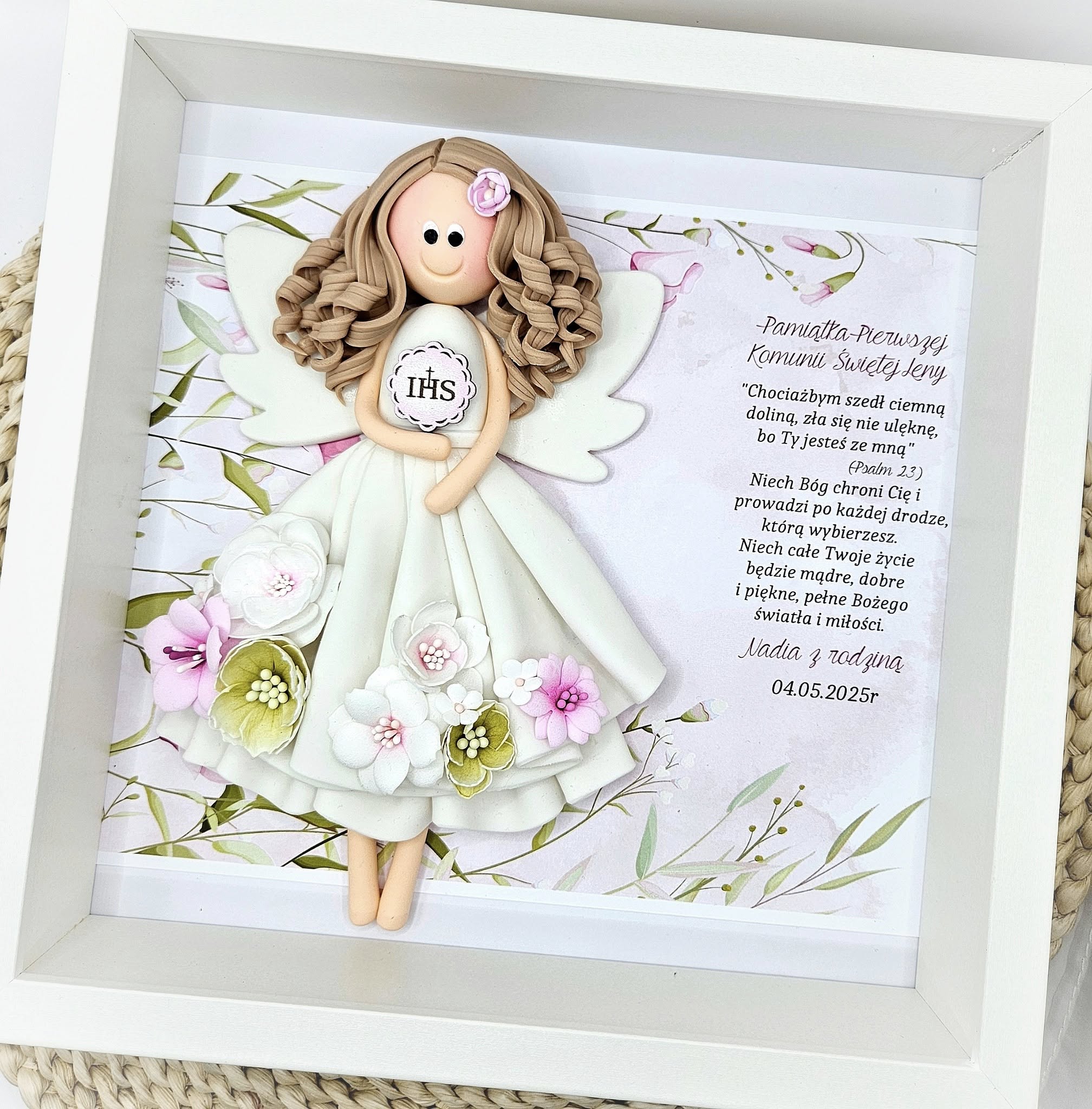 aniołek-dla-dziewczynki-prezent-na-komunię-artilka