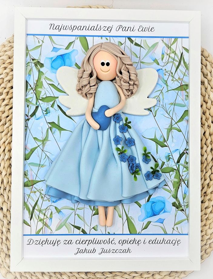 pamiątka-od-dzieci-z-klasy-dla-nauczycielki-artilka