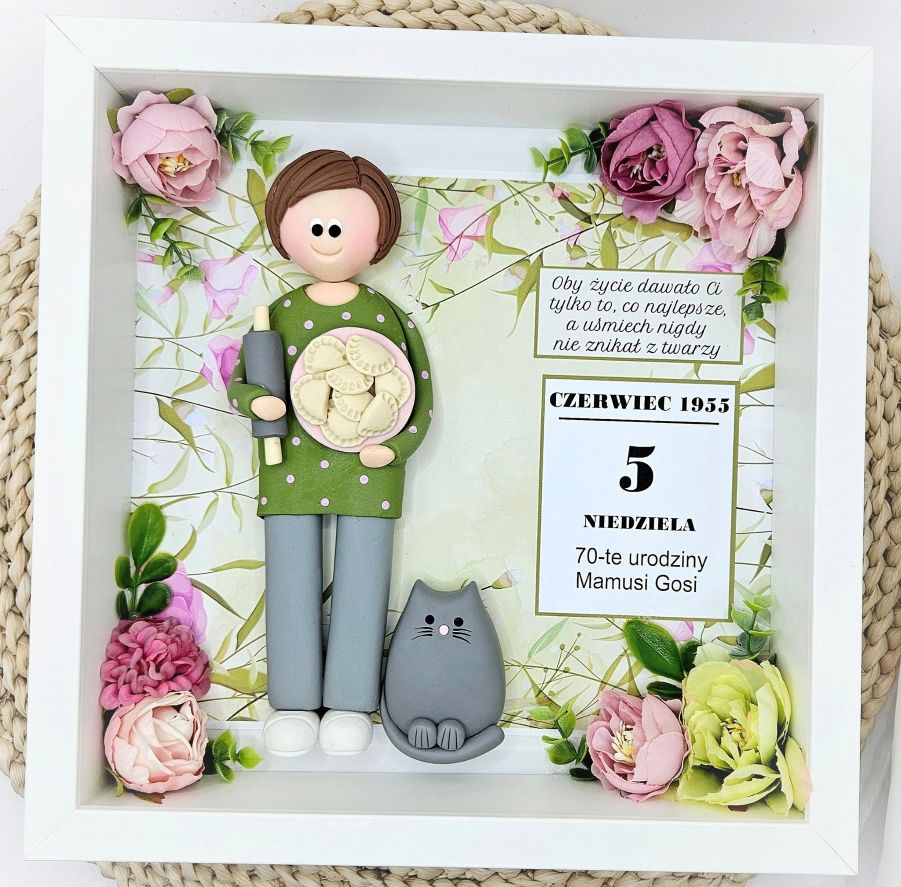 prezent-dla-mamy-na-urodziny-figurka-z-kotem-artilka