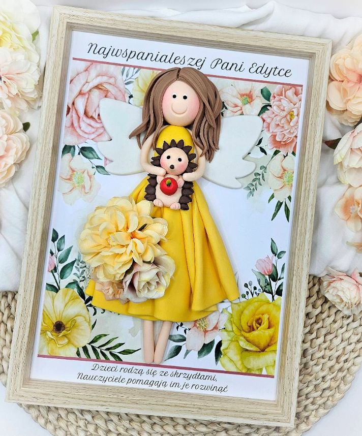 prezent-dla-pani-z-przedszkola-grupa-jeżyki