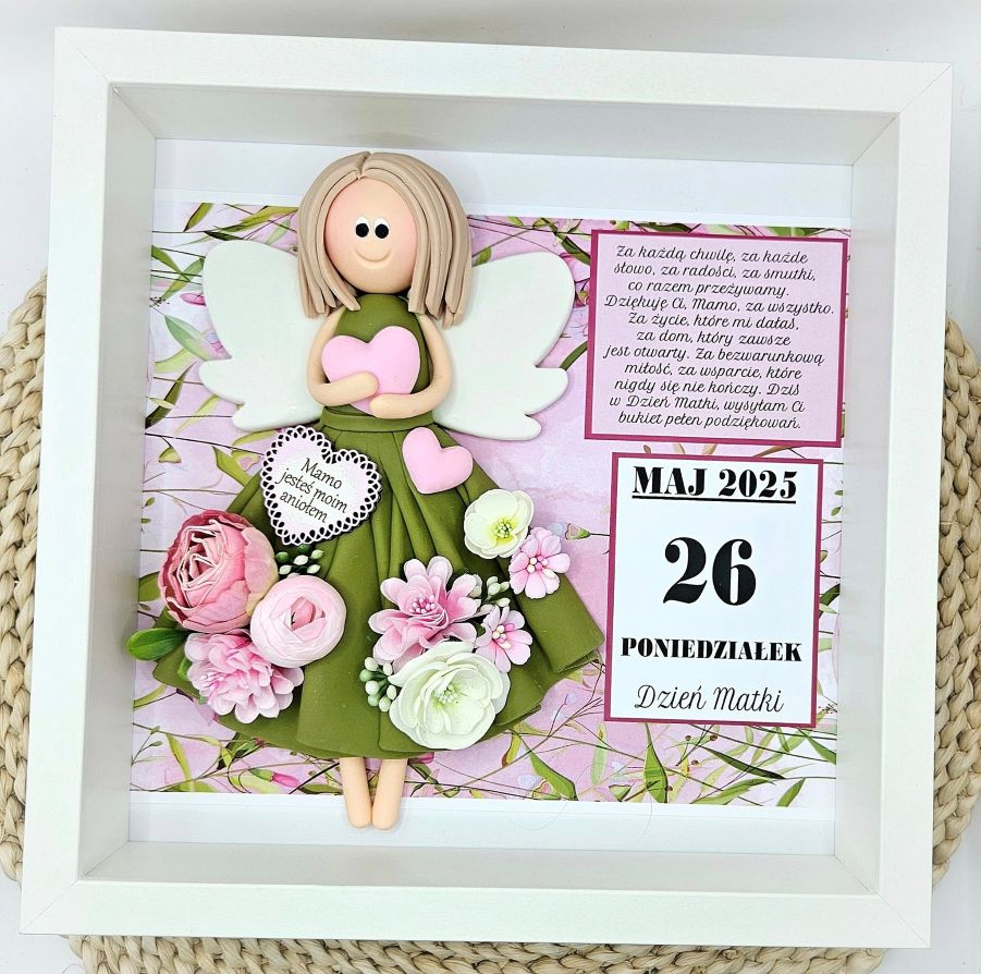 prezent-na-dzień-mamy-anioł-z-sercem-artilka