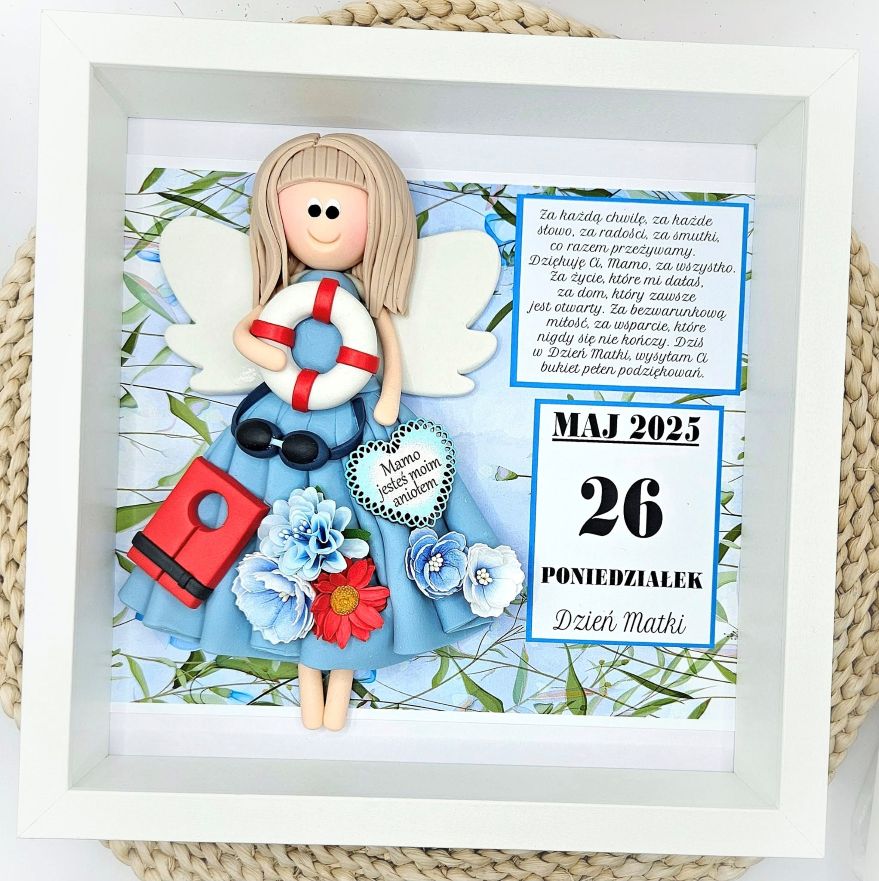 prezent-na-dzień-mamy-instruktorka-pływania-artilka