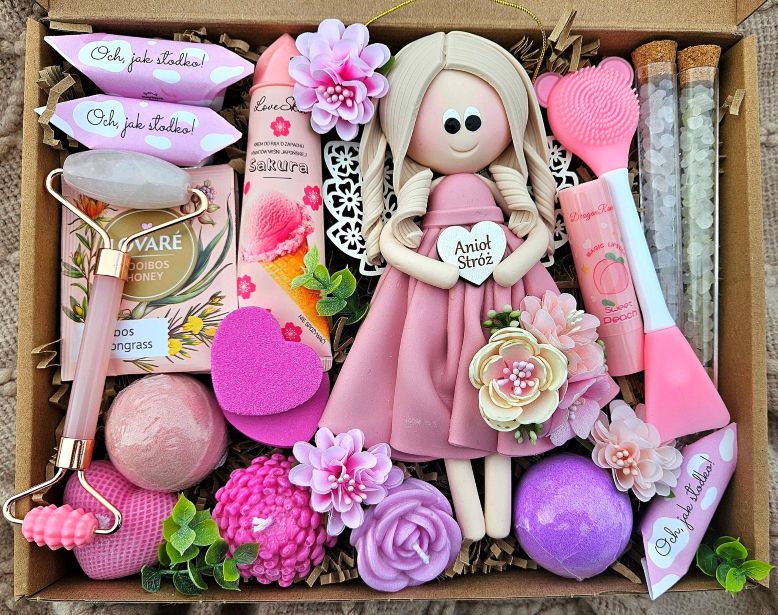 prezent-dla-chrzestnej-box-prezentowy-artilka